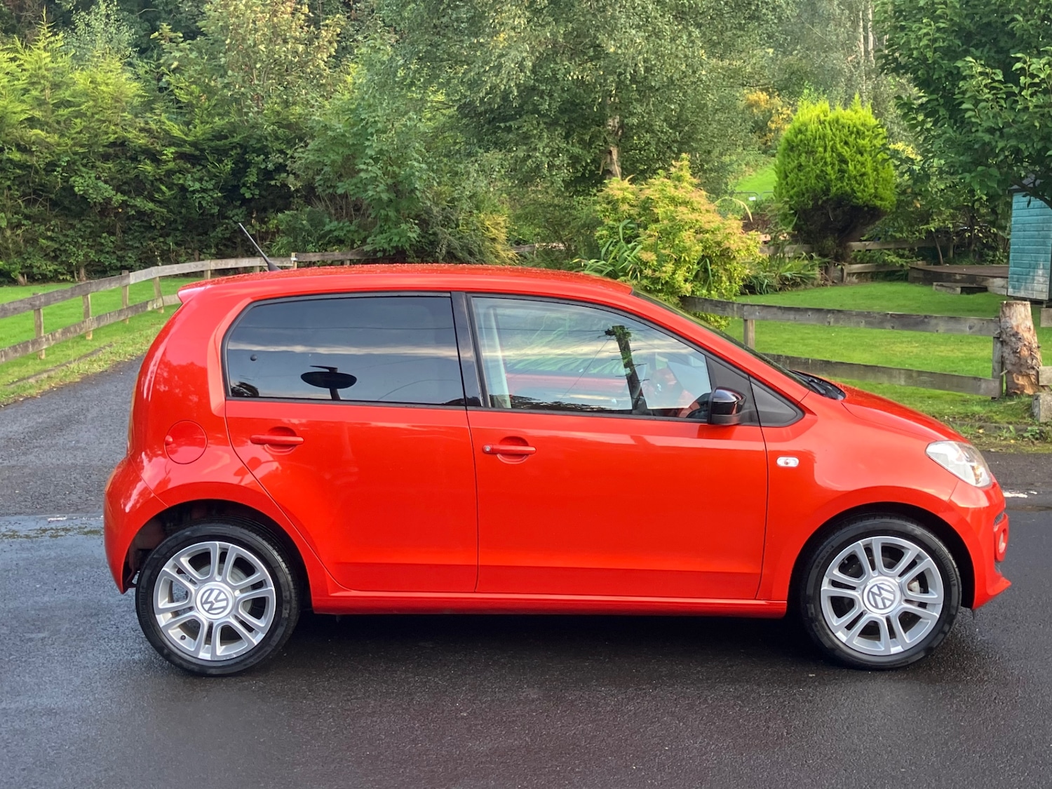 Used Volkswagen up! 2025 for sale - 76718983: Photo 5