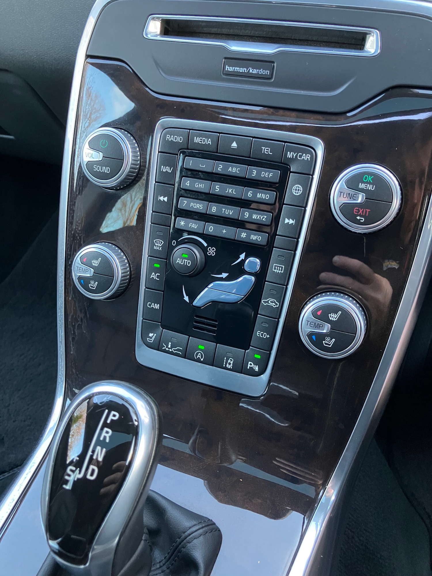 Used Volvo V70 2025 for sale - 76795098: Photo 15