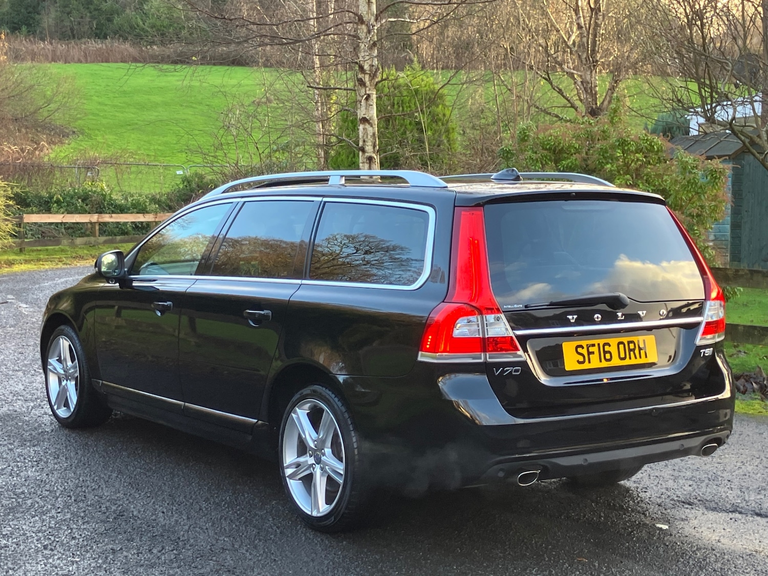Used Volvo V70 2025 for sale - 76795098: Photo 4