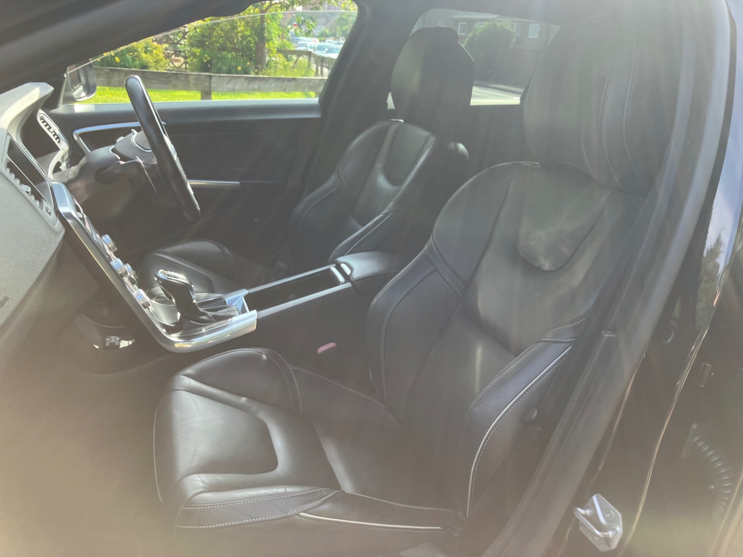 Used Volvo V60 2025 for sale - 76720512: Photo 11