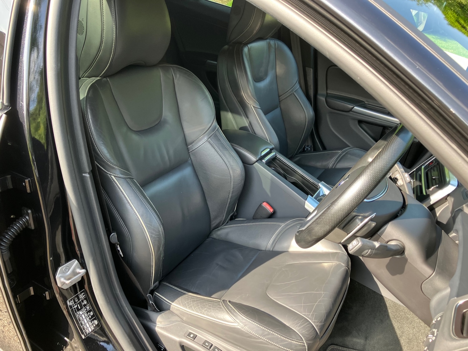 Used Volvo V60 2025 for sale - 76720512: Photo 7