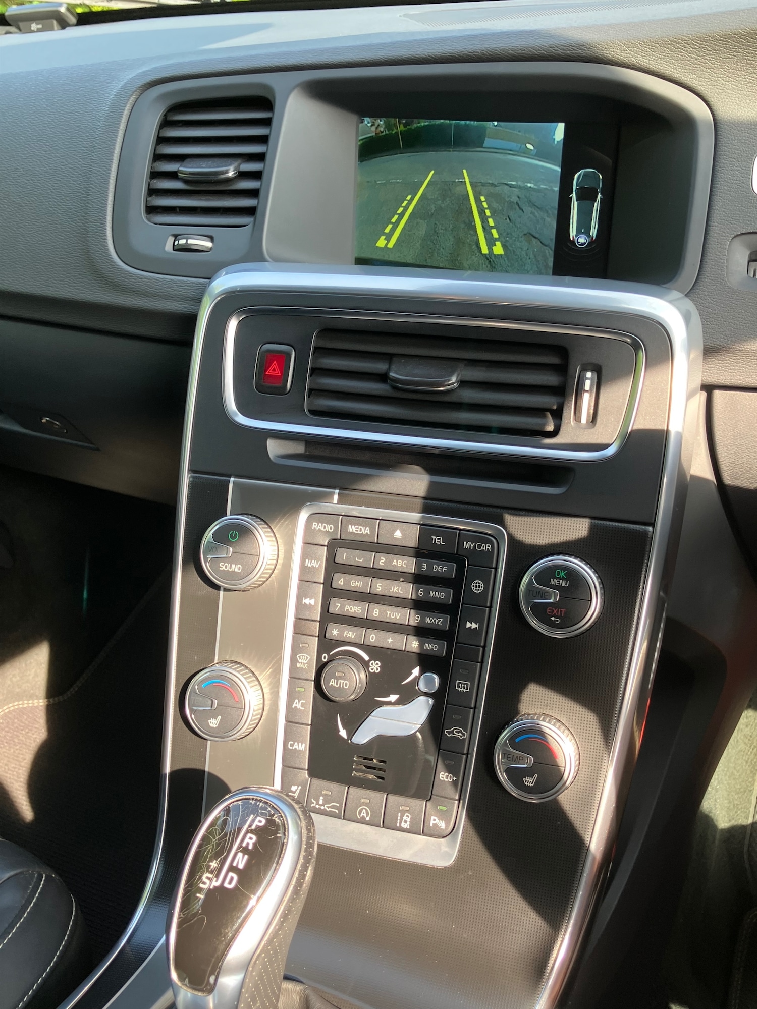 Used Volvo V60 2025 for sale - 76720512: Photo 9