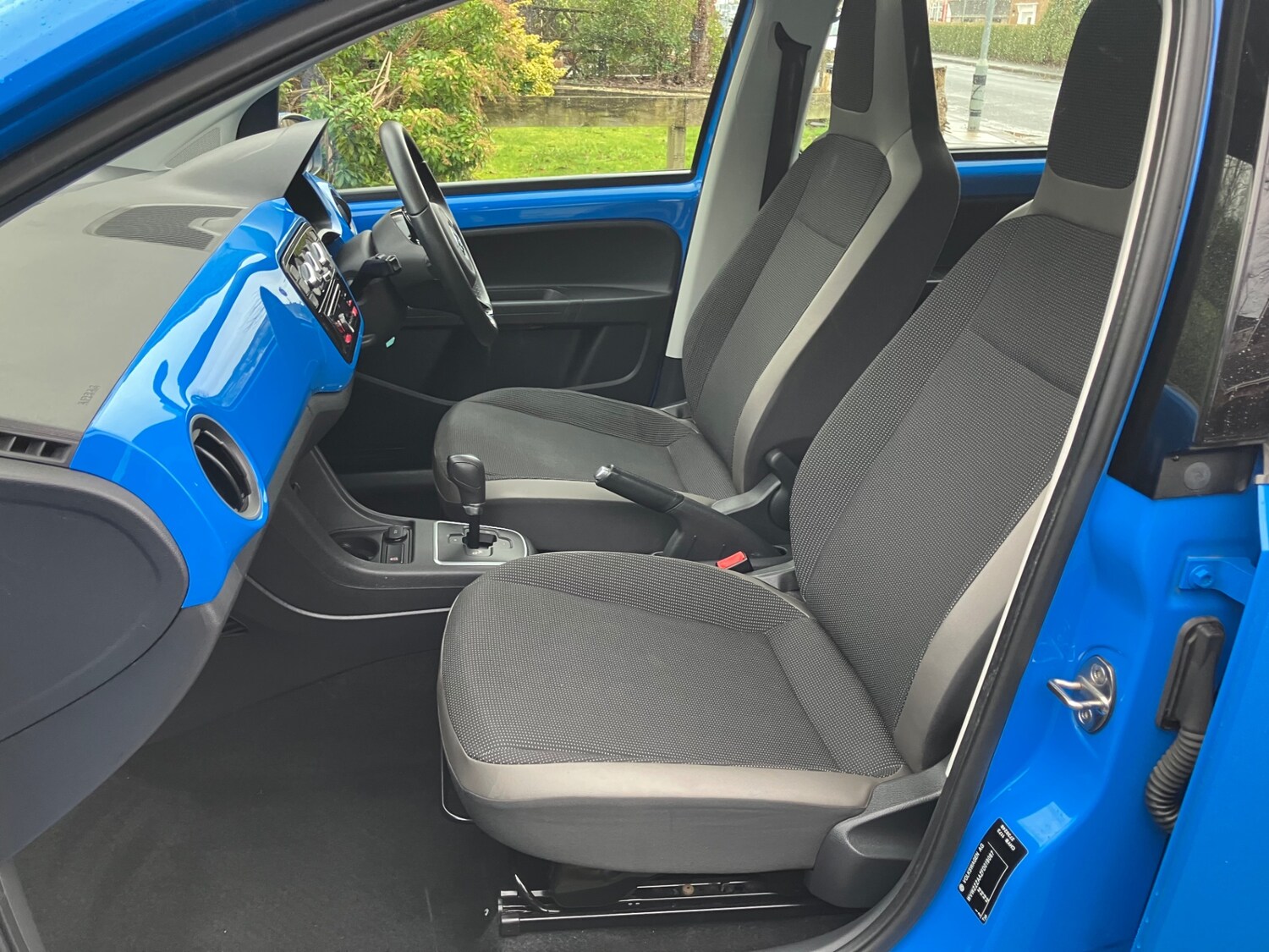 Used Volkswagen up! 2014 for sale - 77501855: Photo 13