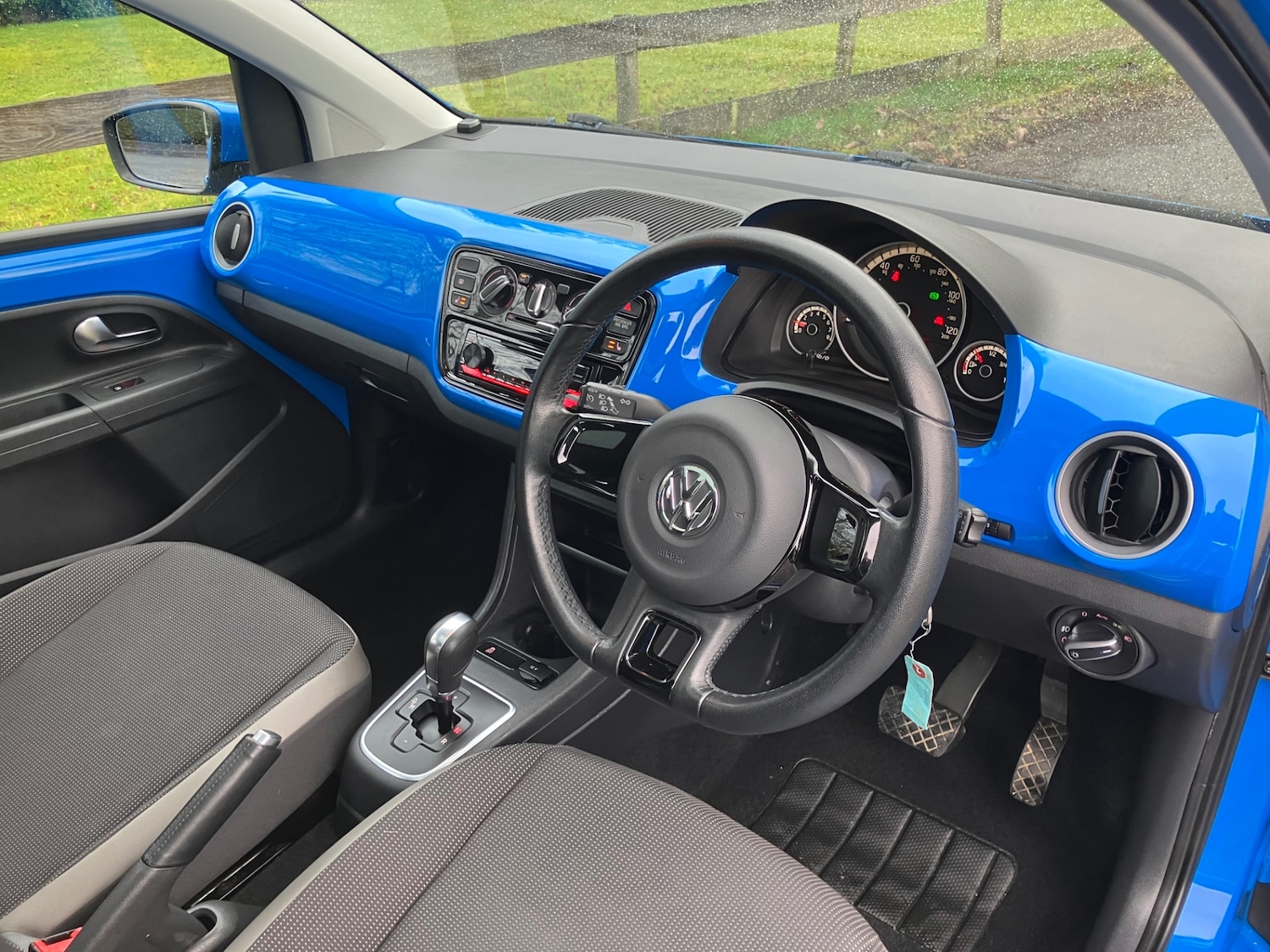 Used Volkswagen up! 2014 for sale - 77501855: Photo 7