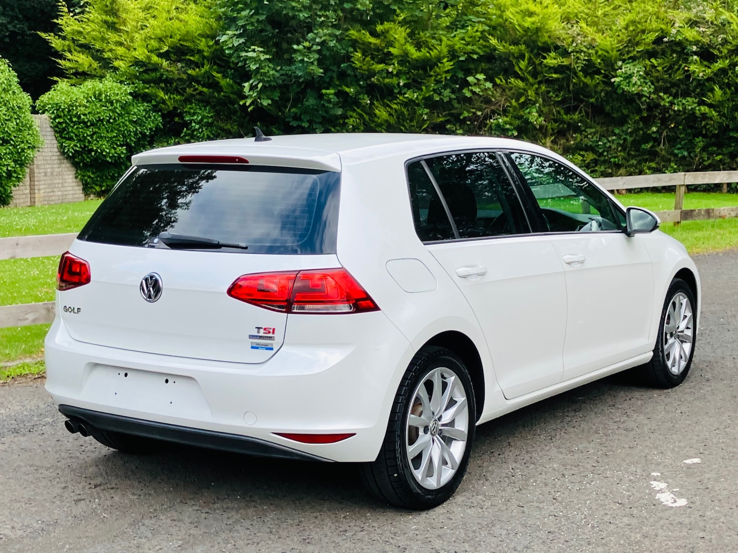 Used Volkswagen Golf 2013 for sale - 76720105: Photo 3