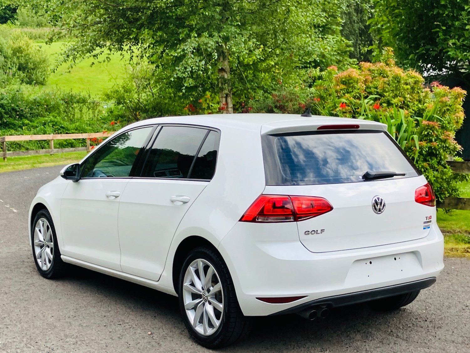 Used Volkswagen Golf 2013 for sale - 76720105: Photo 4