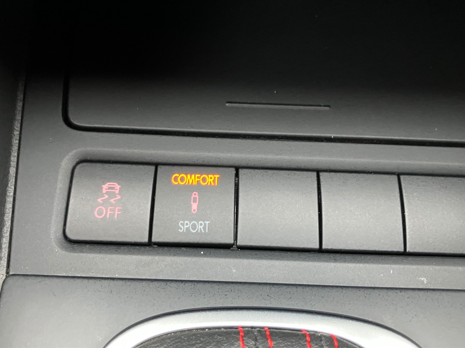 Used Volkswagen Golf 2010 for sale - 76818051: Photo 16