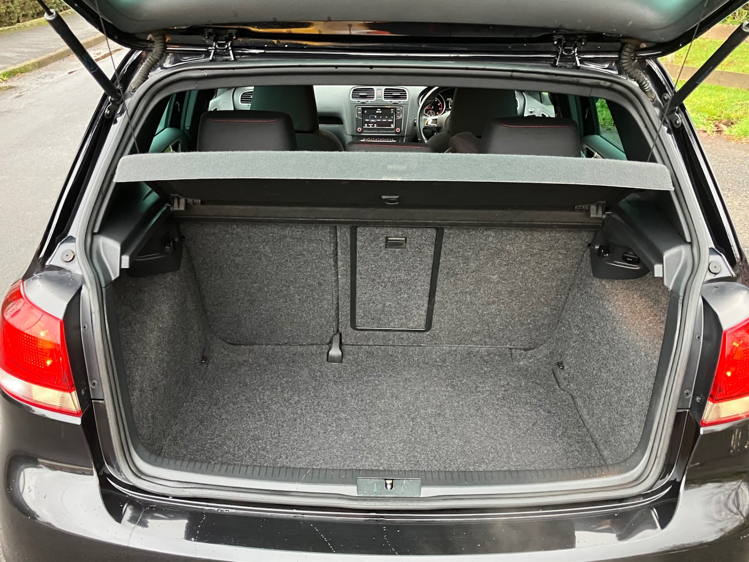 Used Volkswagen Golf 2010 for sale - 76818051: Photo 18