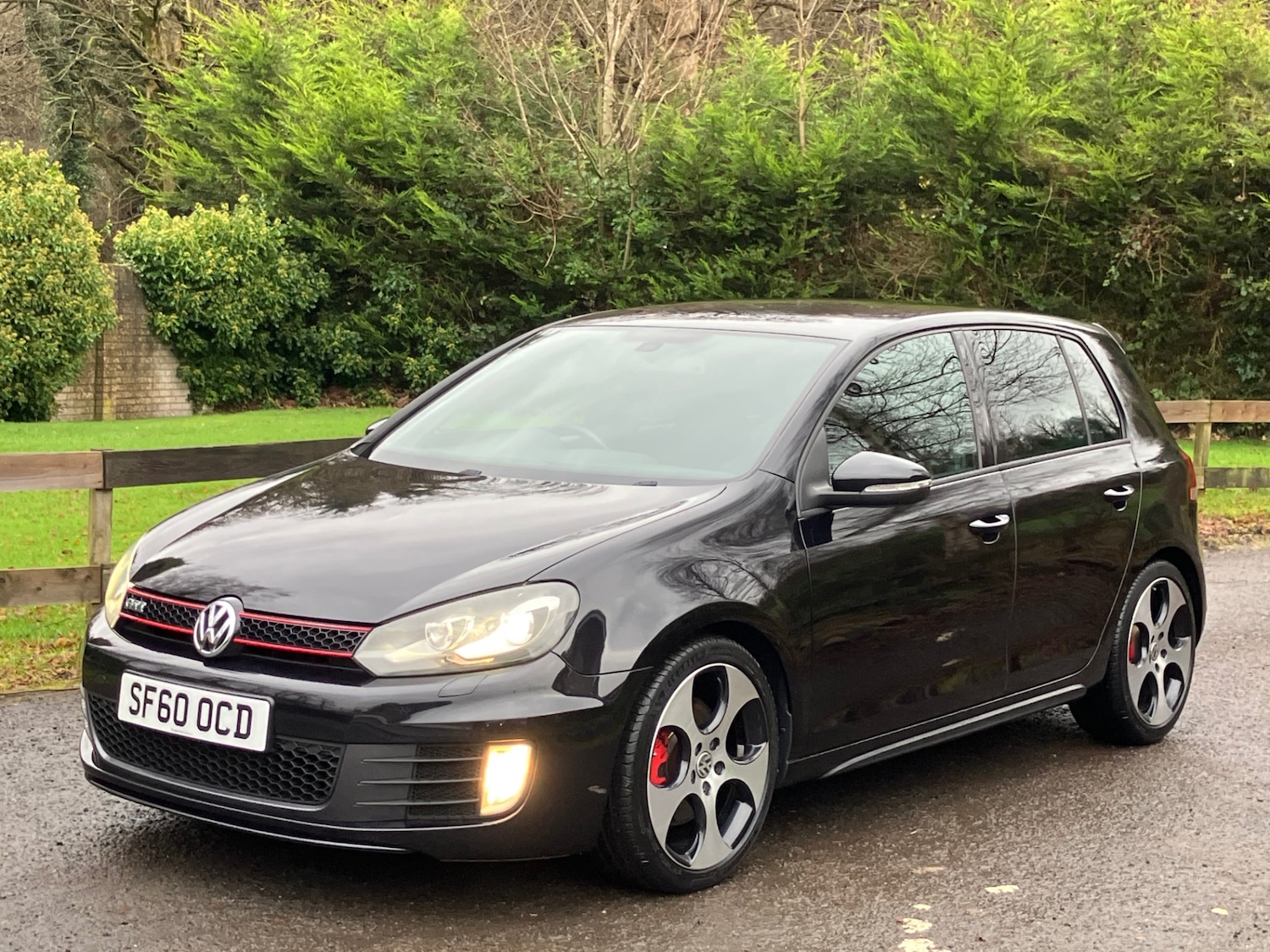 Used Volkswagen Golf 2010 for sale - 76818051: Photo 2