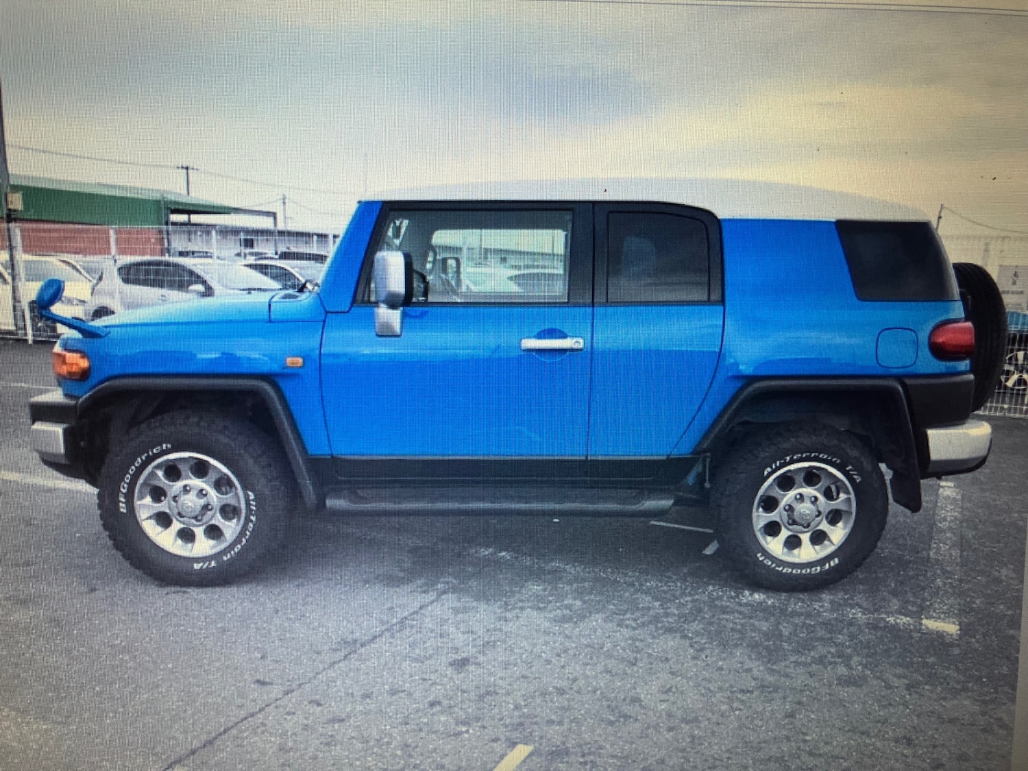 Used Toyota FJ Cruiser 2012 for sale - 77792750: Photo 3