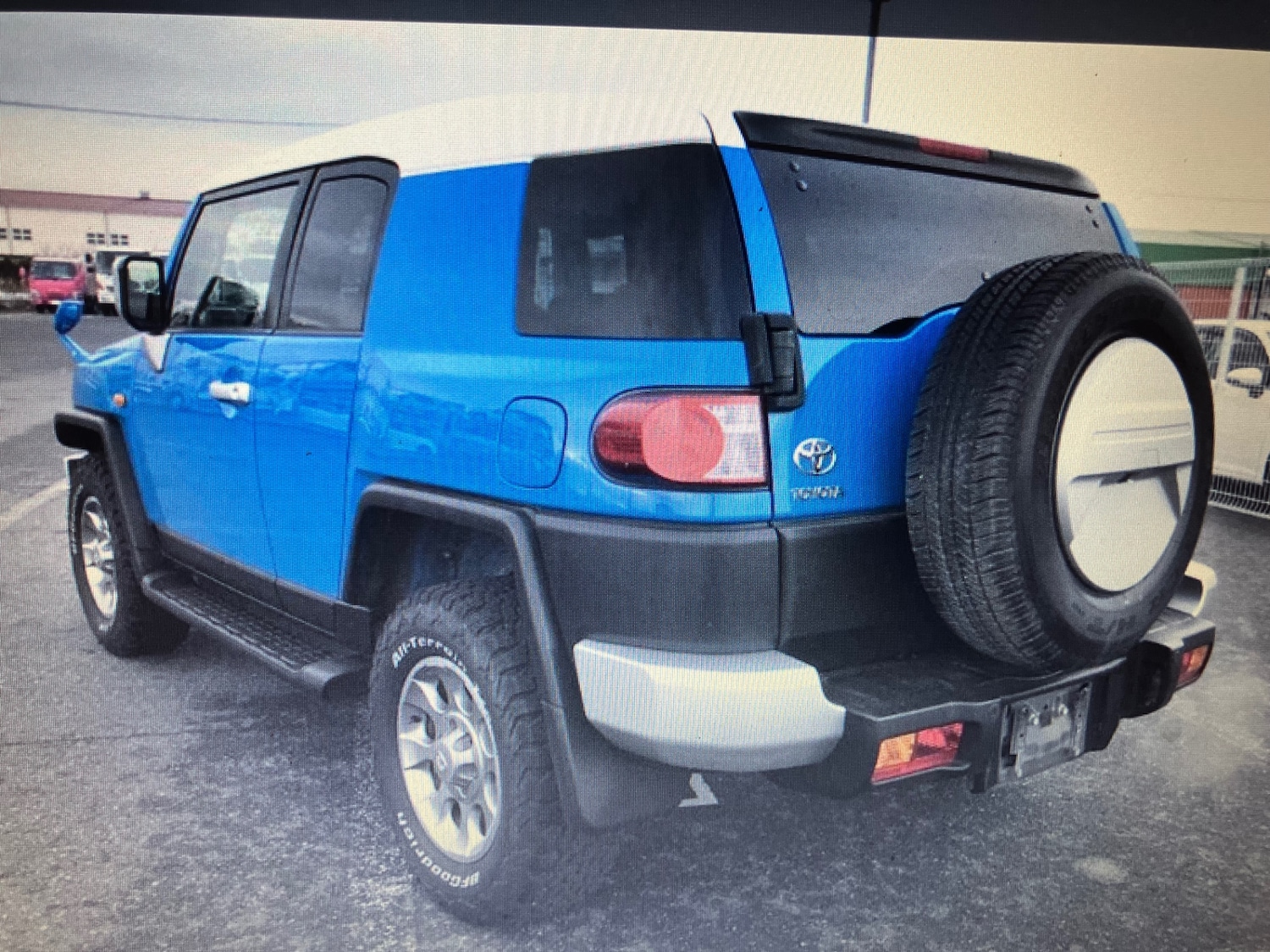 Used Toyota FJ Cruiser 2012 for sale - 77792750: Photo 4