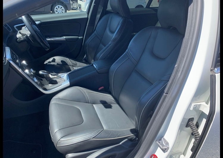 Used Volvo V60 2025 for sale - 76734304: Photo 3