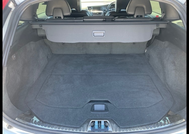 Used Volvo V60 2025 for sale - 76734304: Photo 5