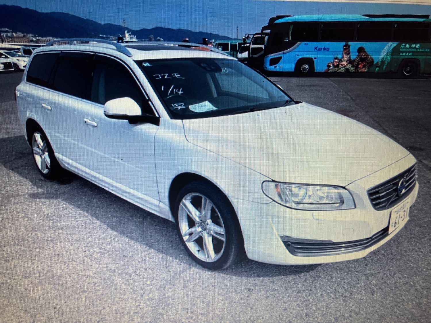Used Volvo V70 2015 for sale - 77792956: Photo 2
