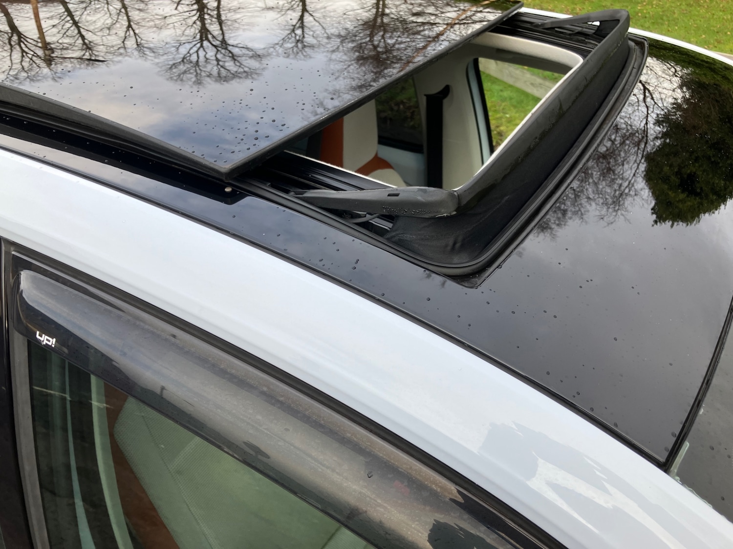 Used Volkswagen up! 2025 for sale - 77234014: Photo 16