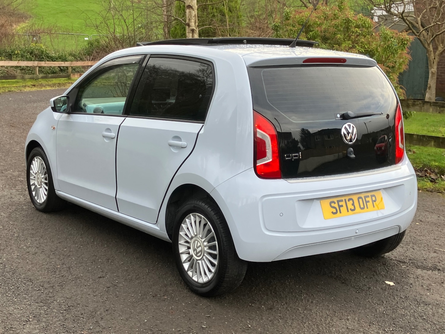 Used Volkswagen up! 2025 for sale - 77234014: Photo 4