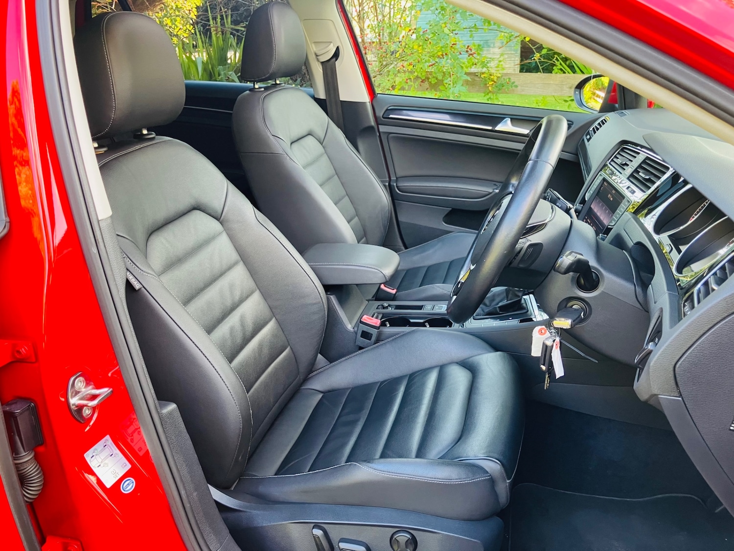 Used Volkswagen Golf 2025 for sale - 76719093: Photo 10