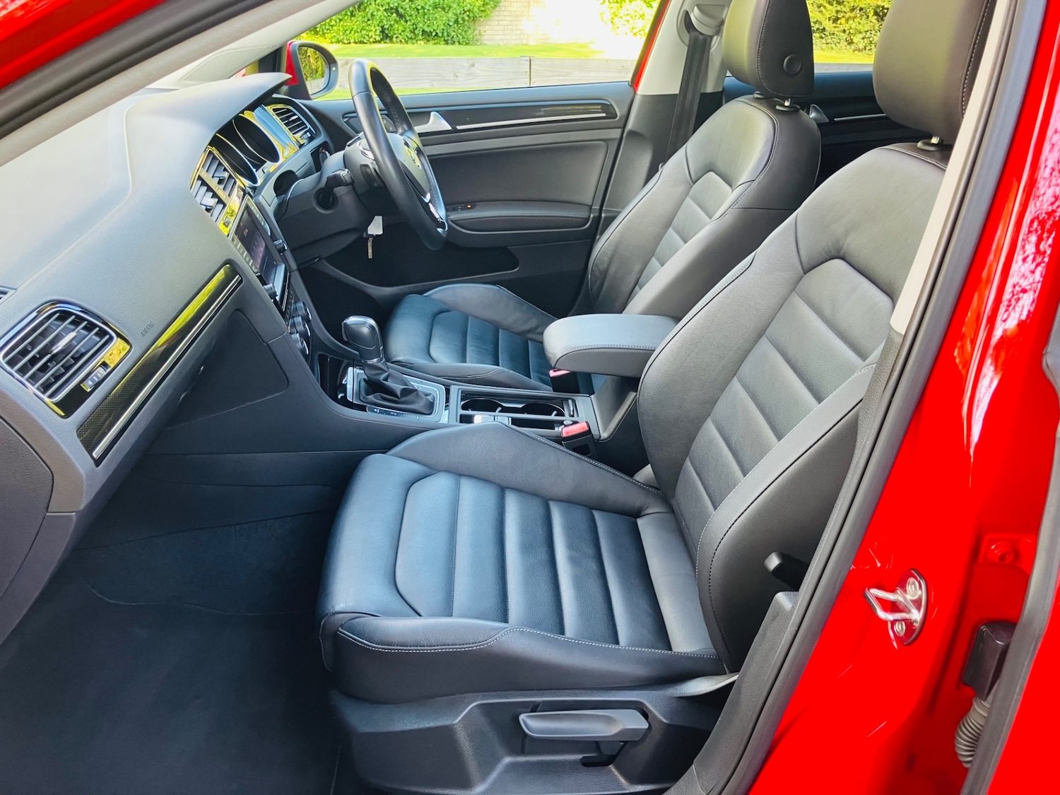 Used Volkswagen Golf 2025 for sale - 76719093: Photo 11