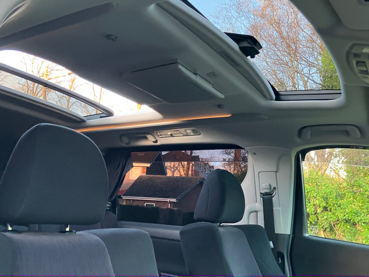 Used Toyota Vellfire 2014 for sale - 76786960: Photo 17