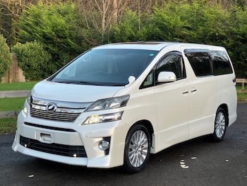 Used Toyota Vellfire 2014 for sale - 76786960: Photo