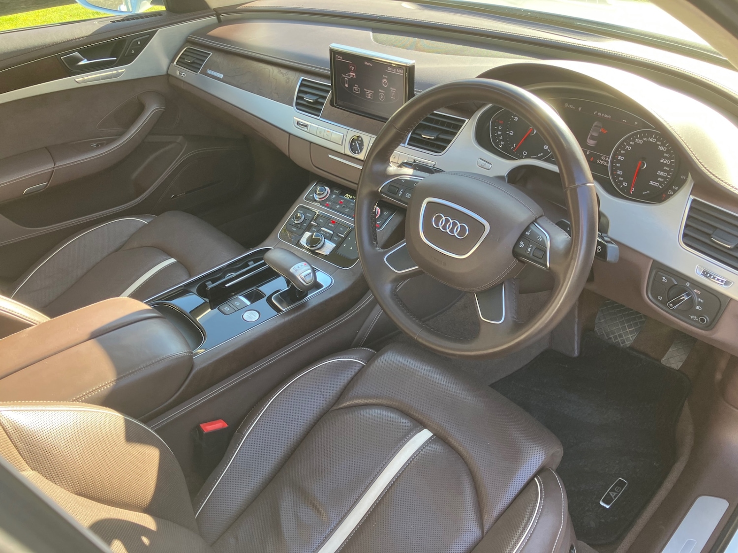 Used Audi A8 2011 for sale - 78189614: Photo 19