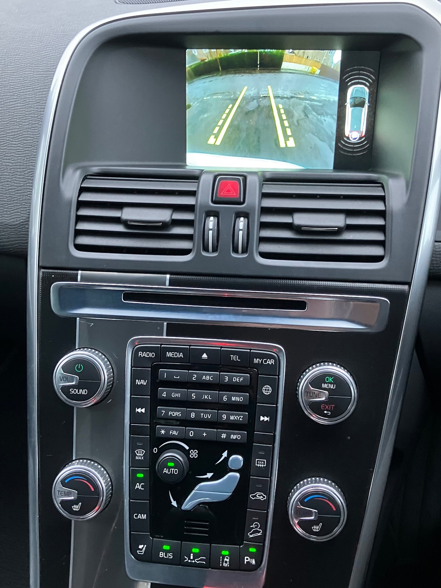 Used Volvo XC60 for sale - 77406187: Photo 12