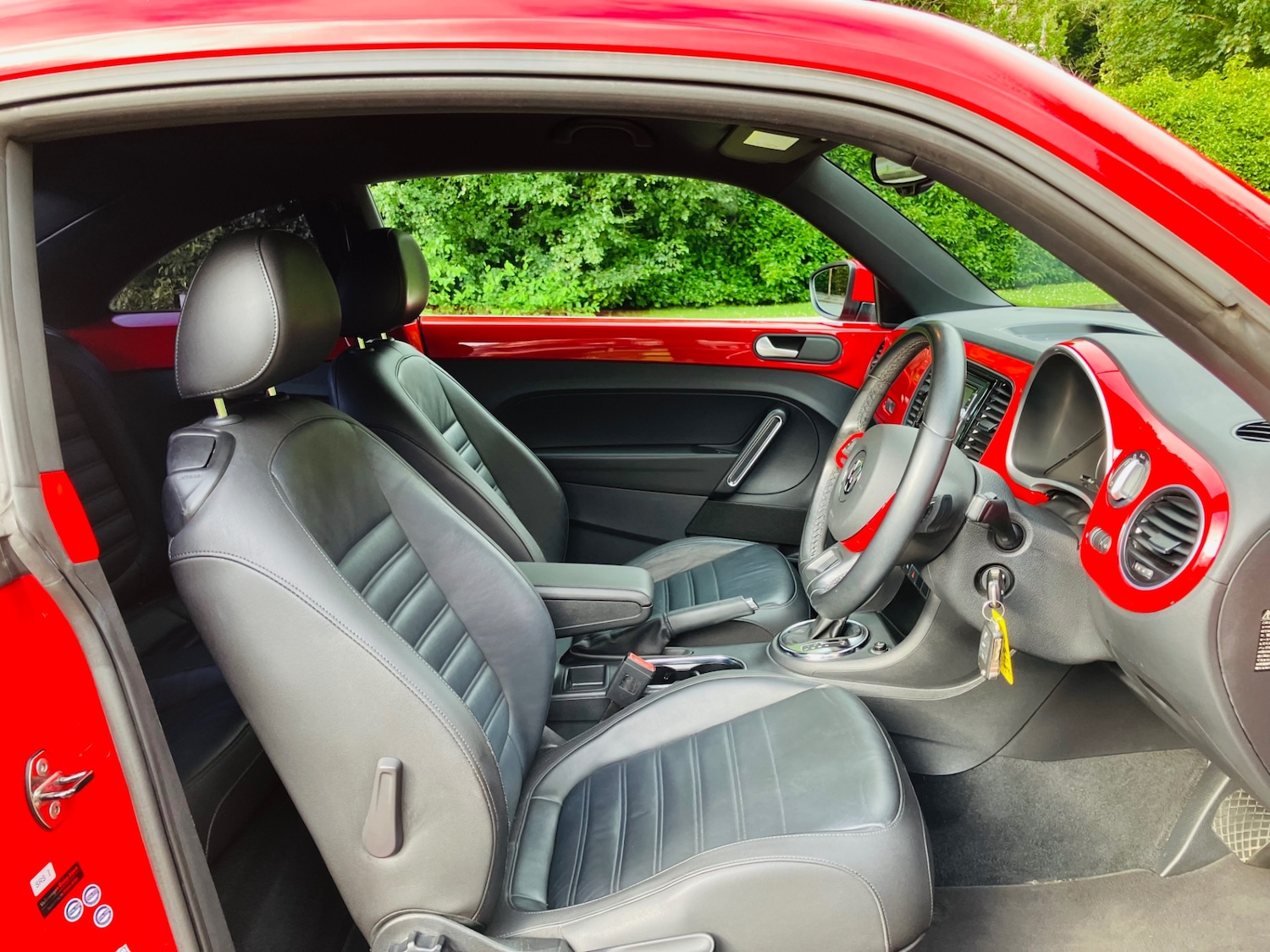 Used Volkswagen Beetle 2025 for sale - 76709659: Photo 8