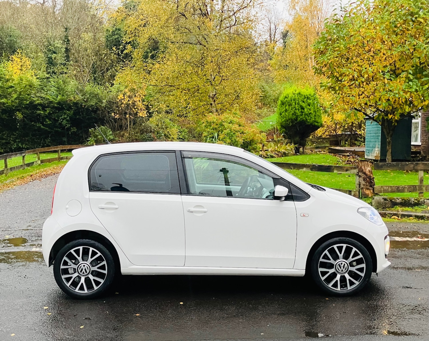 Used Volkswagen up! 2025 for sale - 77435869: Photo 6