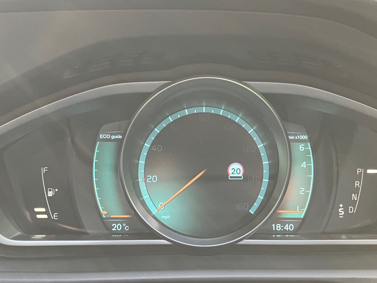 Used Volvo V40 2025 for sale - 76719770: Photo 12