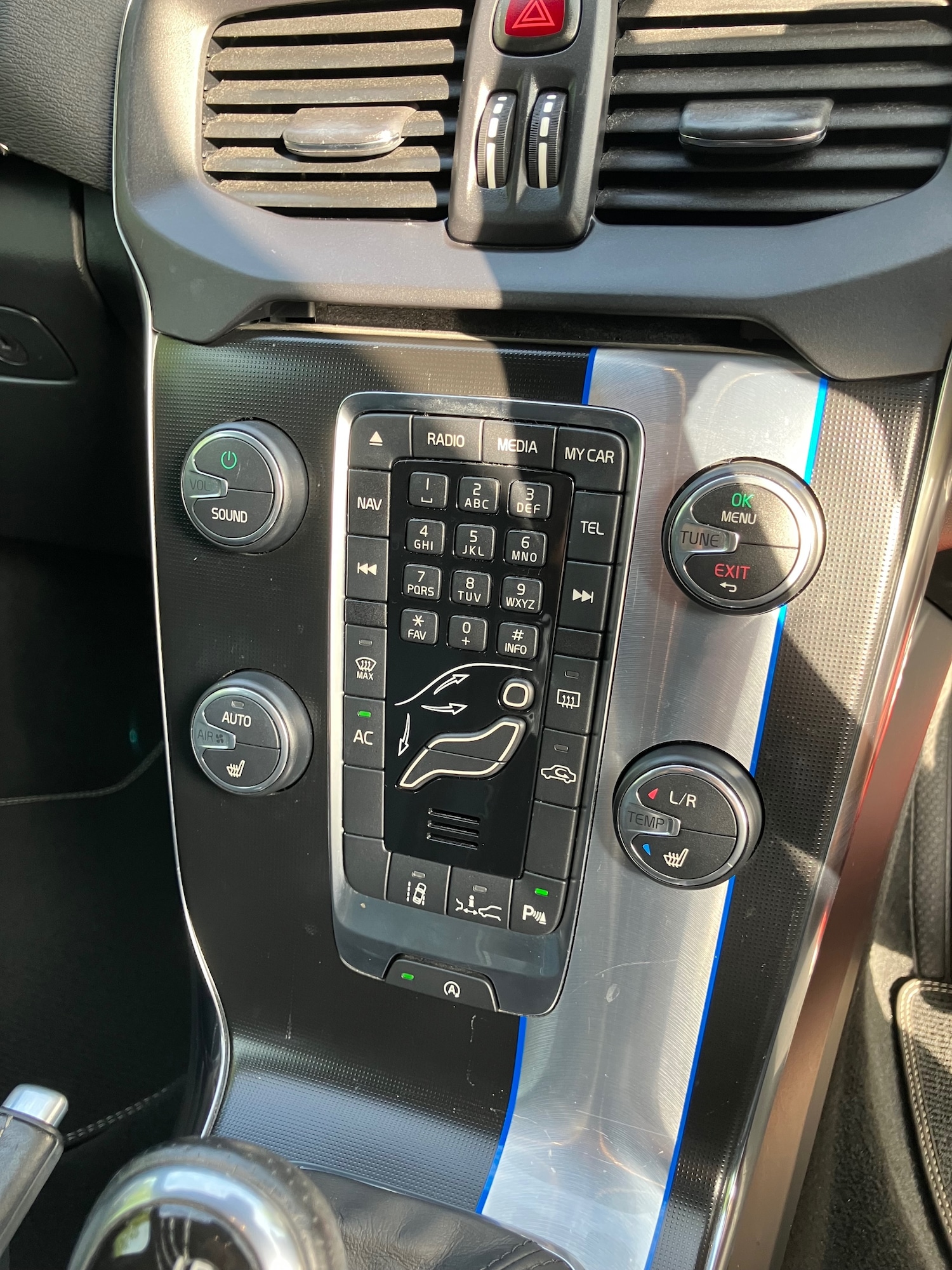 Used Volvo V40 2025 for sale - 76719770: Photo 9