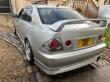 Used Toyota Altezza 2001 for sale - 77235642: Photo