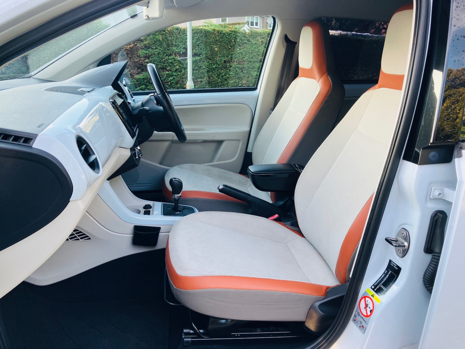 Used Volkswagen up! 2013 for sale - 76720368: Photo 8