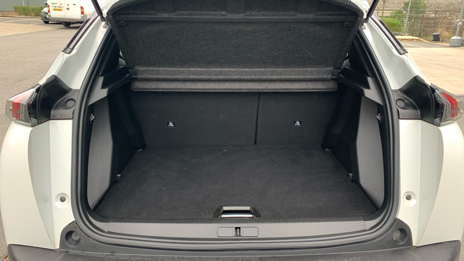 Used Peugeot 2008 2022 for sale - 77497910: Photo 19