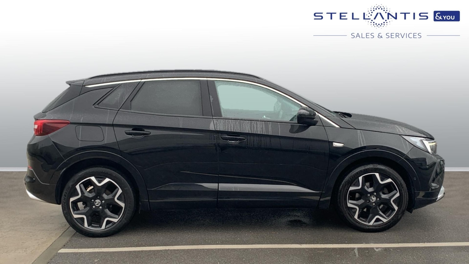 Used Vauxhall Grandland 2022 for sale - 76248407: Photo 2