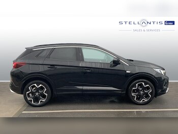 Used Vauxhall Grandland 2022 for sale - 76248407: Photo 2