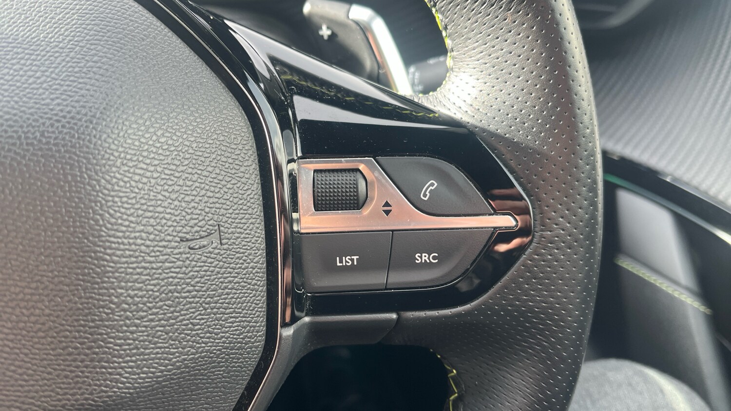 Used Peugeot 208 2023 for sale - 77372345: Photo 24