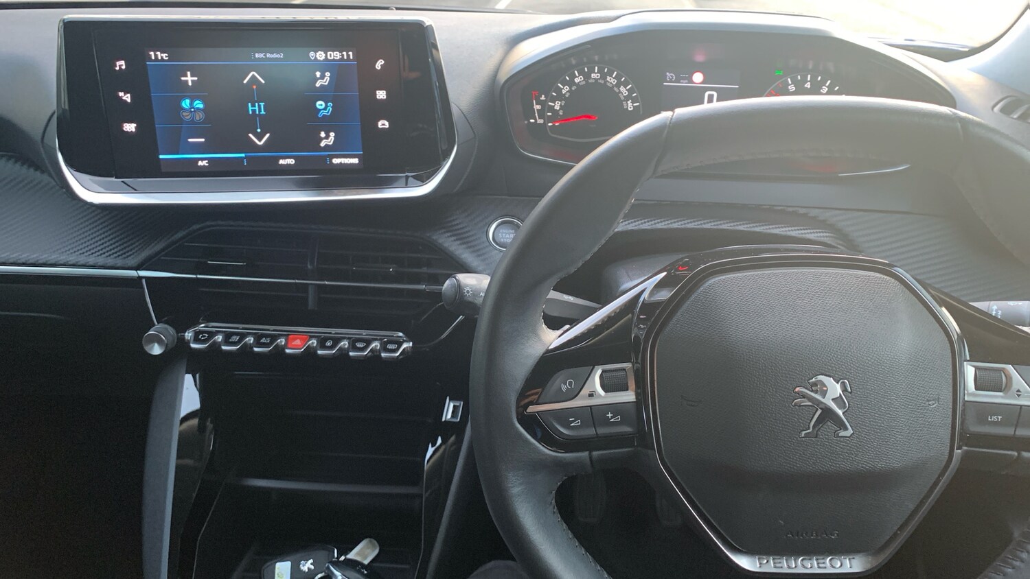 Used Peugeot 2008 2022 for sale - 76672217: Photo 10