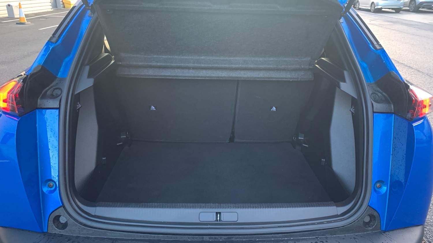 Used Peugeot 2008 2022 for sale - 76672217: Photo 19