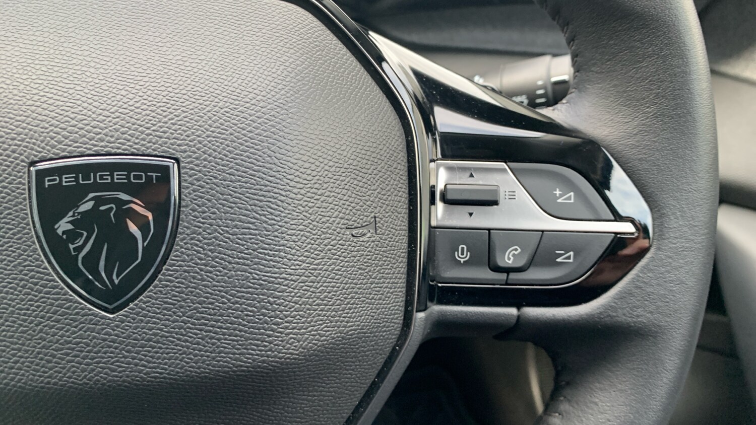 Used Peugeot 308 SW 2024 for sale - 76744047: Photo 25