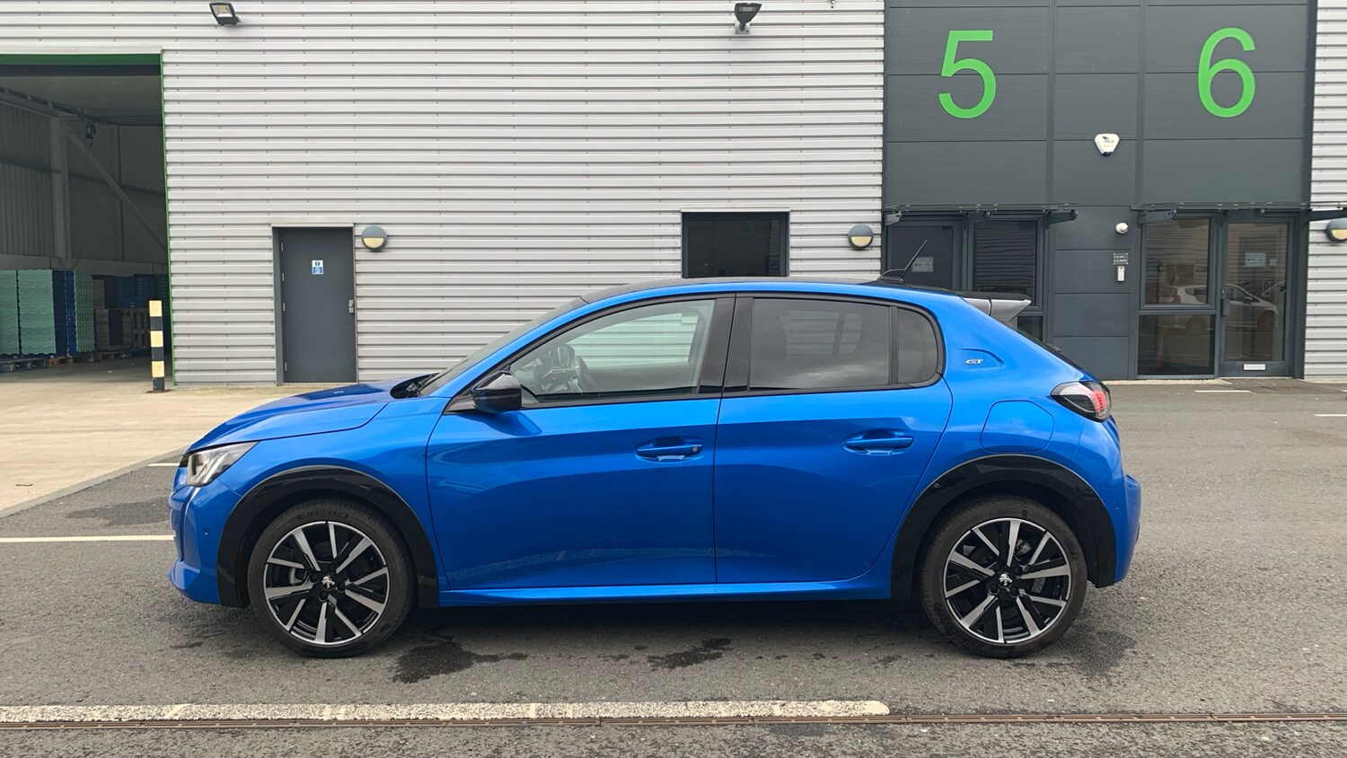 Used Peugeot 208 2022 for sale - 76729998: Photo 7