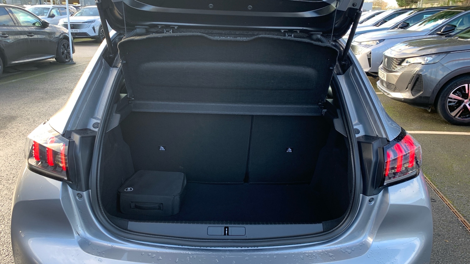 Used Peugeot 208 2021 for sale - 77569793: Photo 19