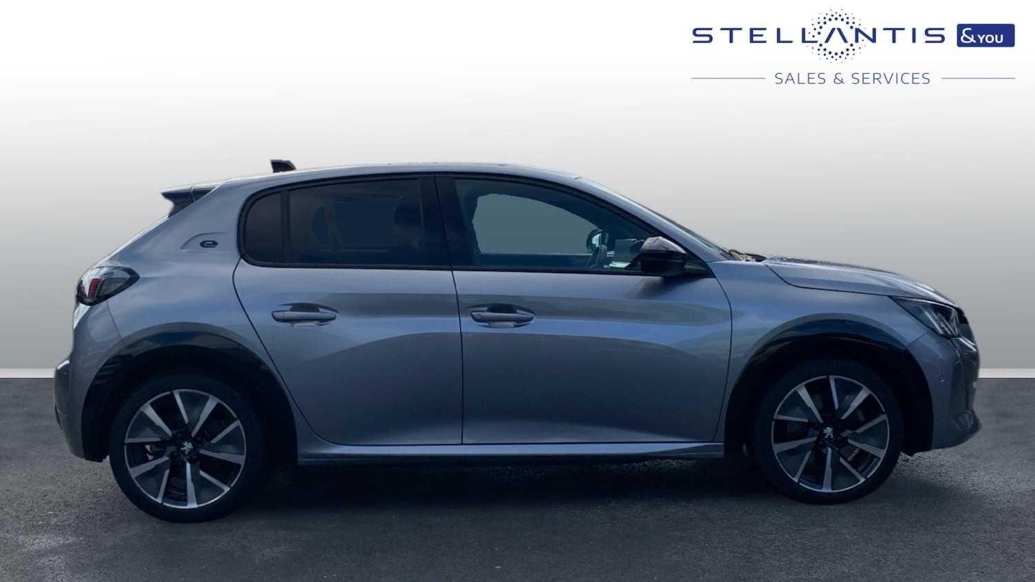 Used Peugeot 208 2021 for sale - 77569793: Photo 2