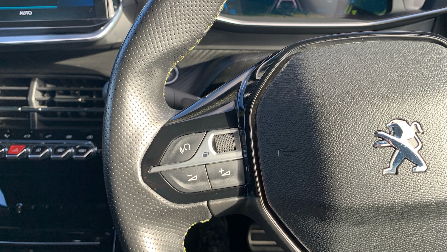 Used Peugeot 208 2021 for sale - 77569793: Photo 23