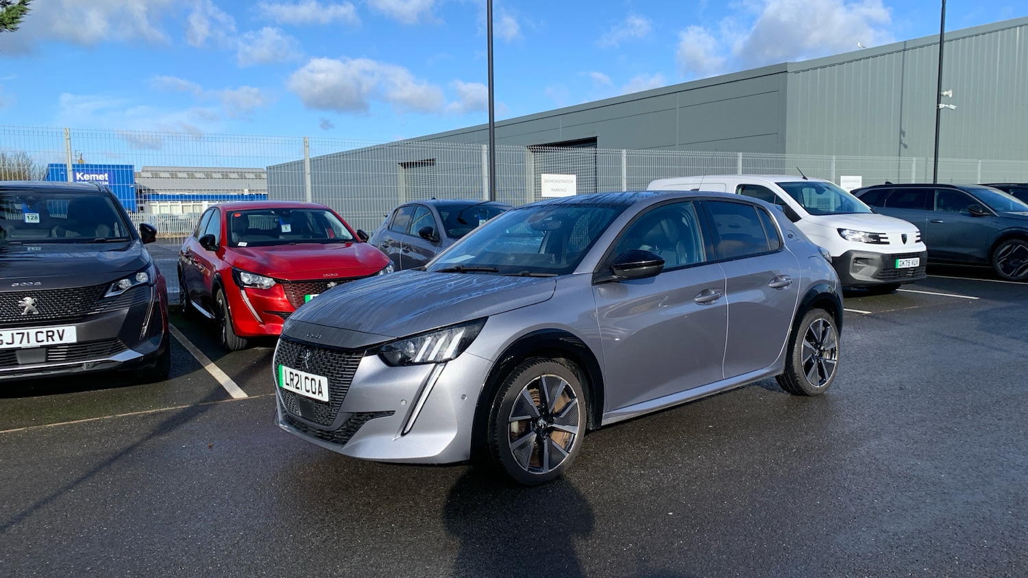 Used Peugeot 208 2021 for sale - 77569793: Photo 7