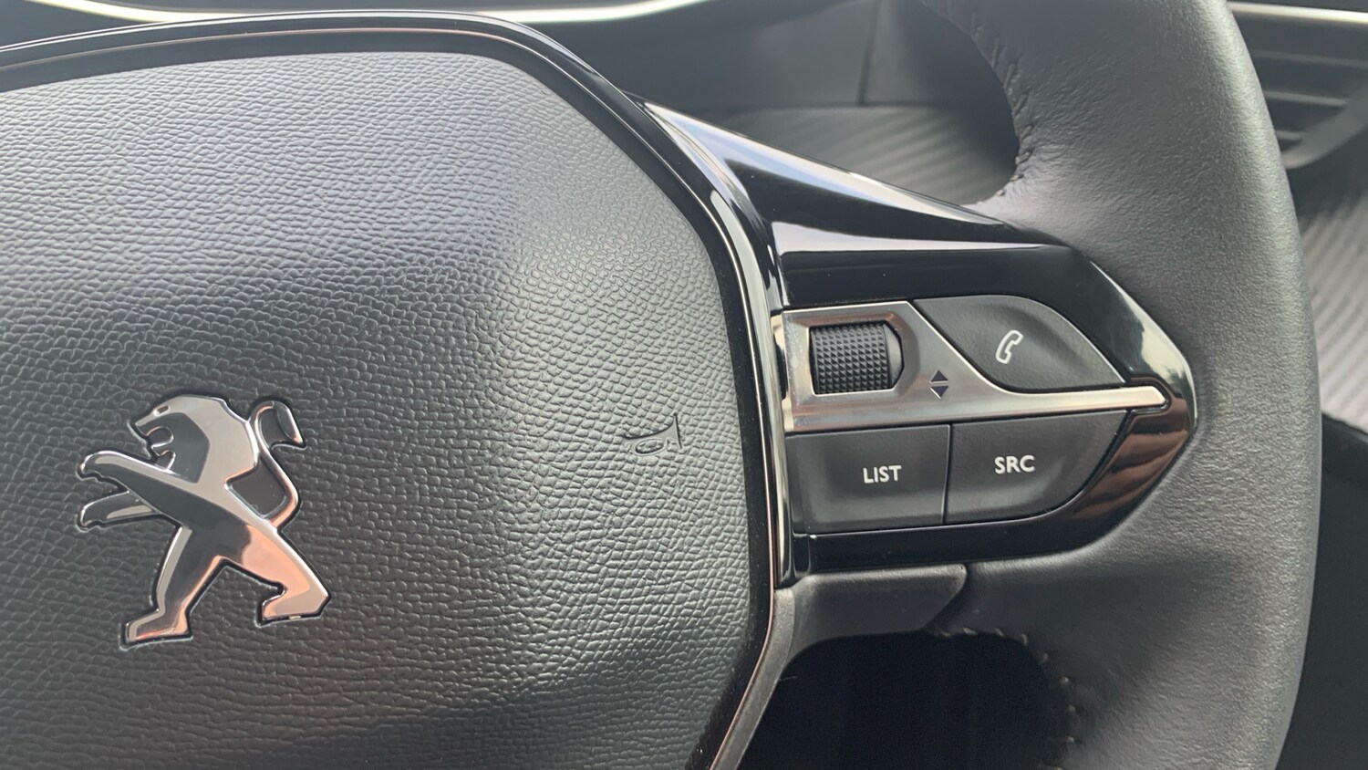 Used Peugeot 208 2021 for sale - 77840546: Photo 24