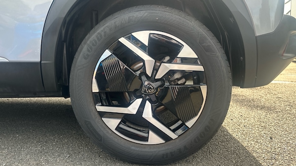 Used Peugeot 2008 2024 for sale - 76033067: Photo 15