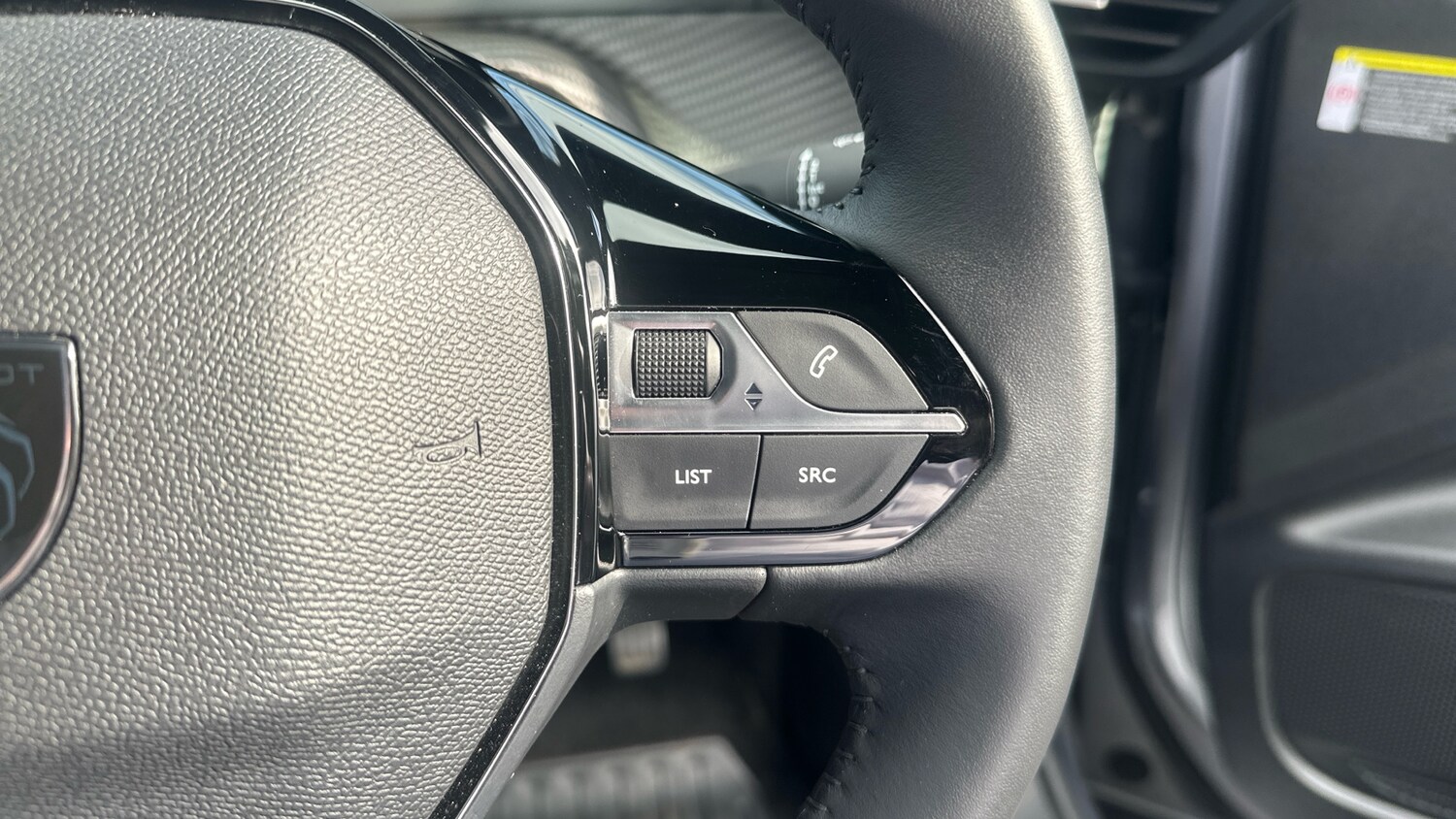 Used Peugeot 2008 2024 for sale - 76033067: Photo 24