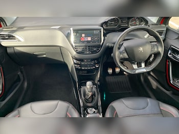 Used Peugeot 2008 2019 for sale - 76248405: Photo