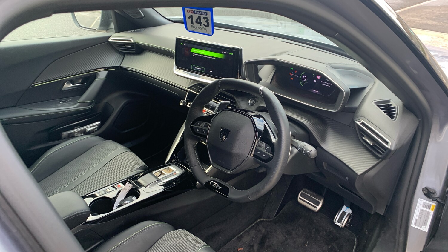 Used Peugeot 2008 2025 for sale - 77132421: Photo 11