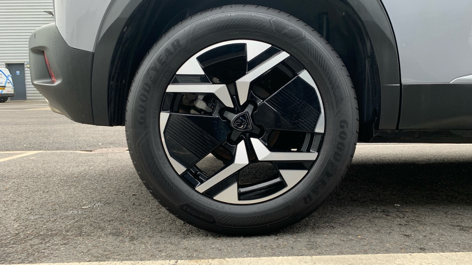 Used Peugeot 2008 2024 for sale - 77332380: Photo 17